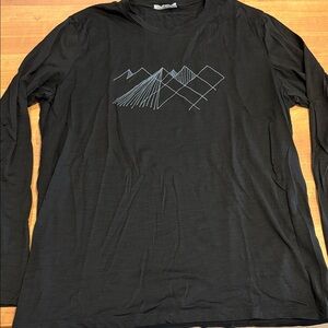 Icebreaker Tech Lite Black Long-Sleeve Graphic Shirt - Minimal Mountain Design